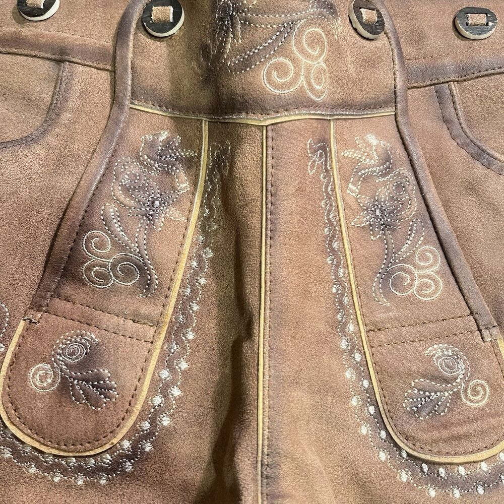 Vintage German Lederhosen Leather Shorts Men’s EU 48 Bavarian Bundhosen - Picture 2 of 10